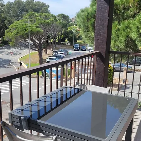 Agay A 2 Pas Des Plages * Saint-Raphael (Var)