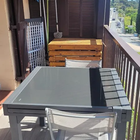 Apartament Agay A 2 Pas Des Plages Saint-Raphaël